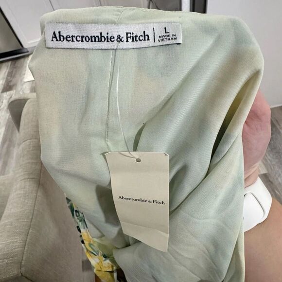 Abercrombie & Fitch Open-Back Trapeze Mini Dress Lemon Large NWT - Picture 4 of 5